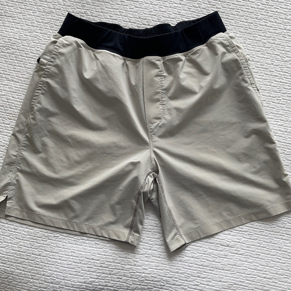 Fabletics Franchise Short Linerless 7”